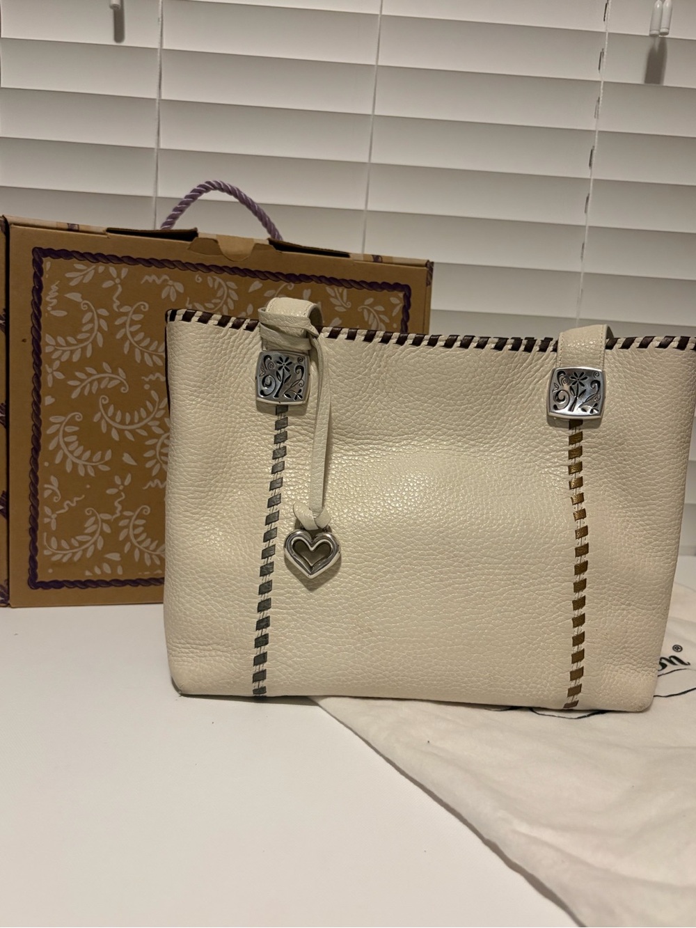 Vintage Brighton Cream Pebbled Leather Whipstitch Tote Bag 🤍